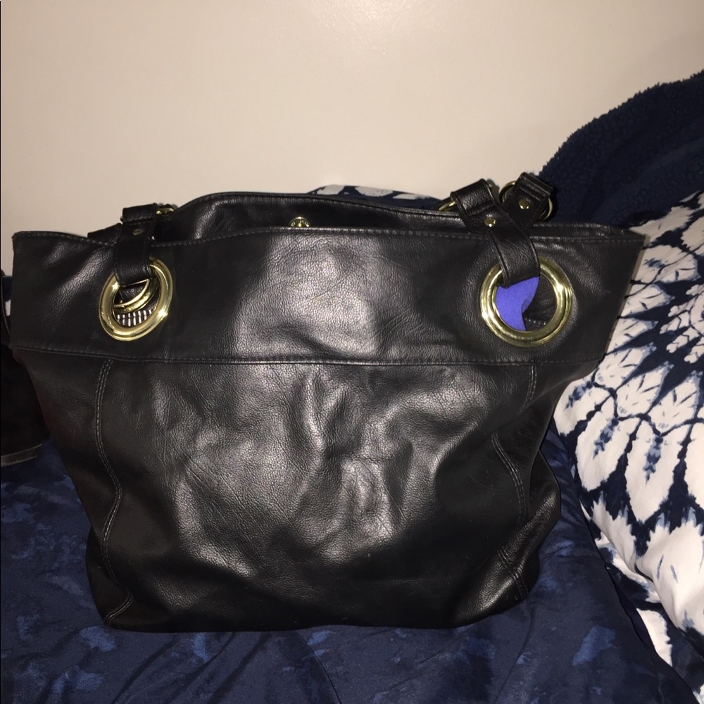 Black tote bag